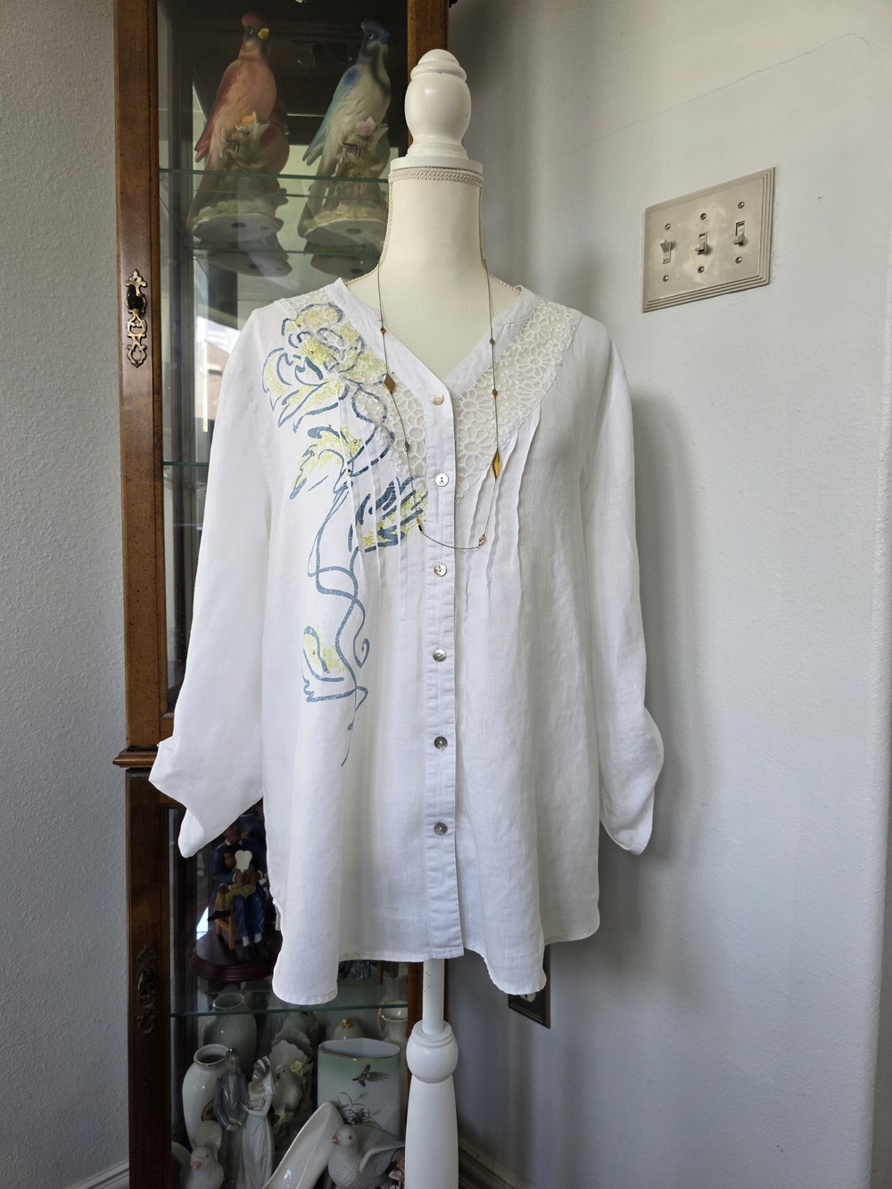 Multiples White Button-Front Linen Blend Blouse with Blue & Yellow Floral Accent